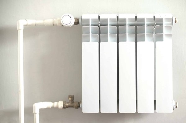 How do I properly align the front fork of my BMW S1000RR after a minor fall?